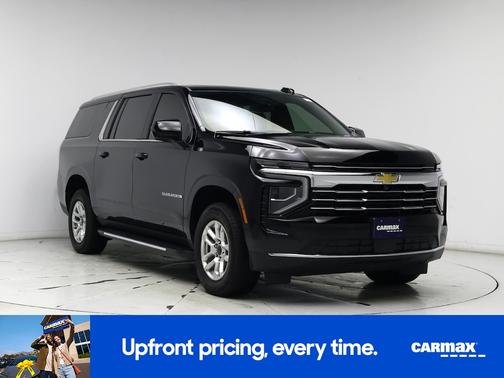 2025 Chevrolet Suburban LT