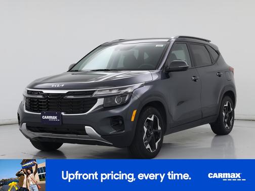 Gray 2025 Kia Seltos LX