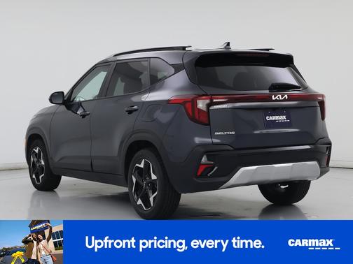 Gray 2025 Kia Seltos S