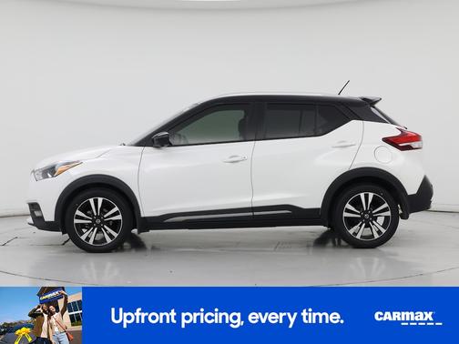 2020 Nissan Kicks SR