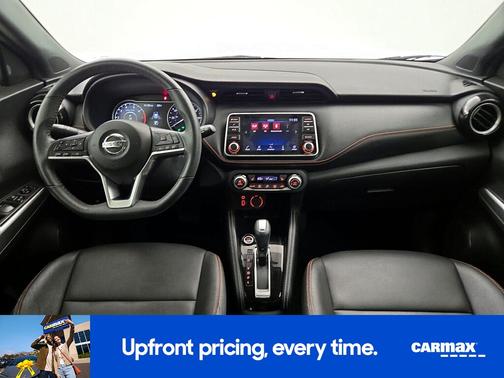 2020 Nissan Kicks SR