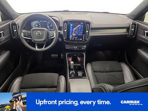 2021 Volvo XC40 T5 R-Design