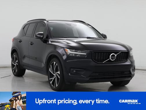 2021 Volvo XC40 T5 R-Design