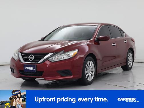 Red 2018 Nissan Altima S