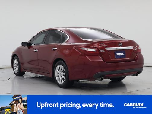 Red 2018 Nissan Altima S