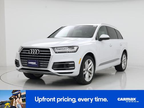 White 2017 Audi Q7 Prestige
