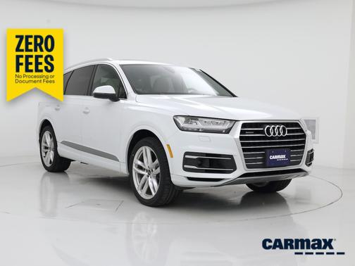 White 2017 Audi Q7 Prestige