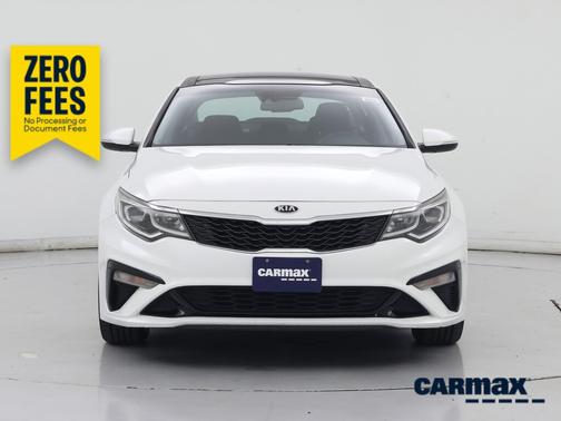 White 2019 Kia Optima LX