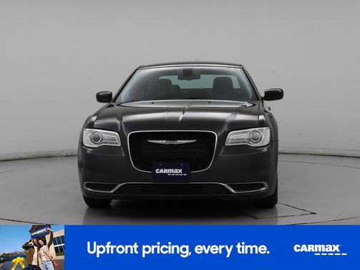 2015 Chrysler 300 Limited