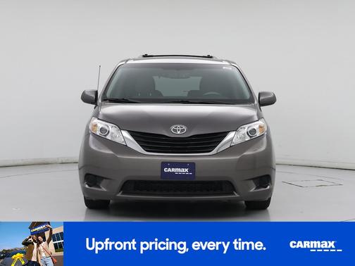 2014 Toyota Sienna LE