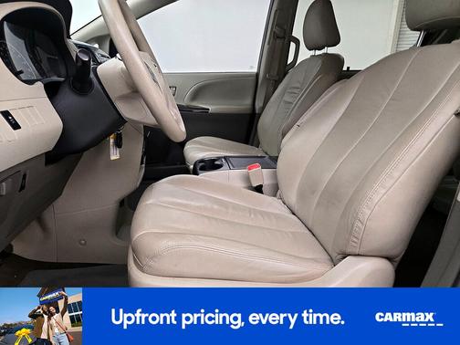 2014 Toyota Sienna LE
