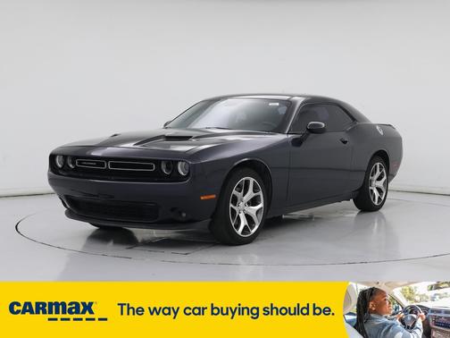 2016 Dodge Challenger SXT Plus