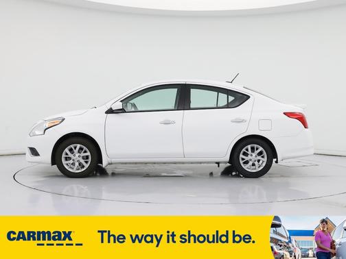 2019 Nissan Versa SV