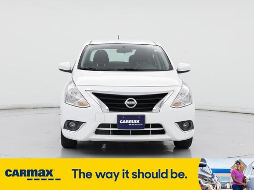 2019 Nissan Versa SV
