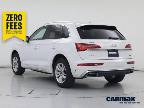 White 2023 Audi Q5 S-Line Premium