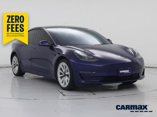 Blue 2022 Tesla Model 3