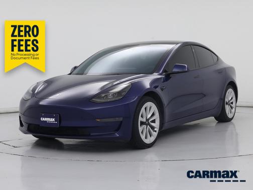 Blue 2022 Tesla Model 3
