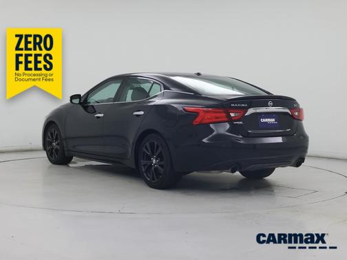 Black 2018 Nissan Maxima SV