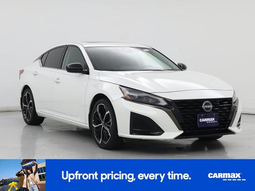 2023 Nissan Altima SR