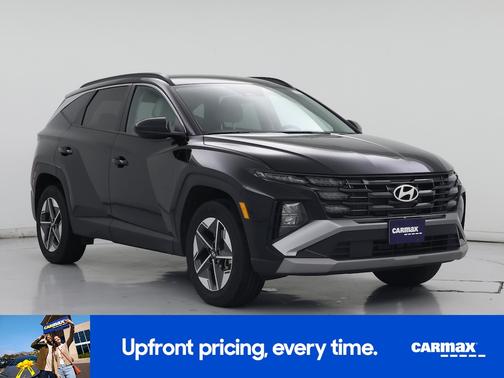 Black 2025 Hyundai TUCSON SEL