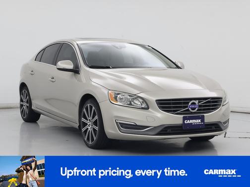 Tan 2018 Volvo S60 T5 Inscription