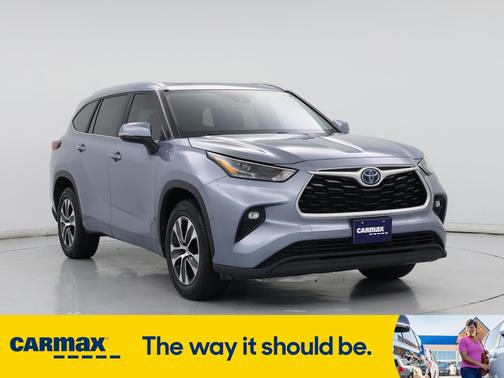 2023 Toyota Highlander Hybrid XLE