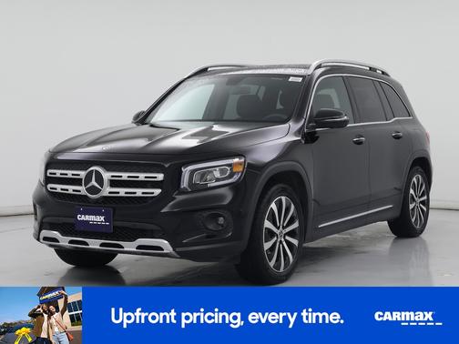 Black 2022 Mercedes-Benz GLB 250