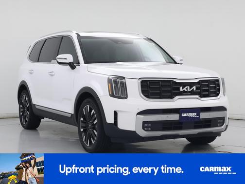 White 2024 Kia Telluride SX