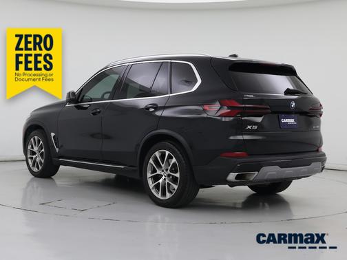 Black 2024 BMW X5 sDrive40i