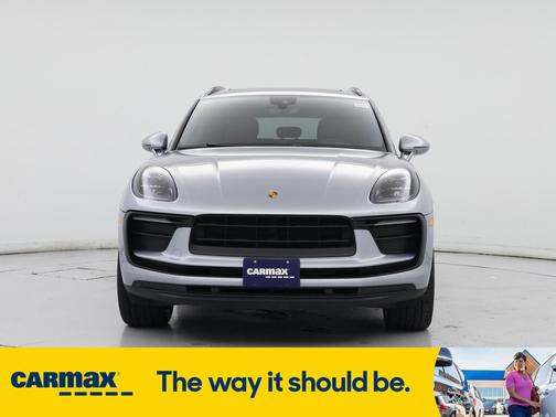 2022 Porsche Macan