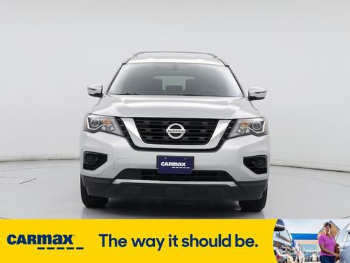 2020 Nissan Pathfinder S