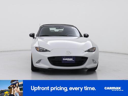 2016 Mazda MX-5 Miata Sport