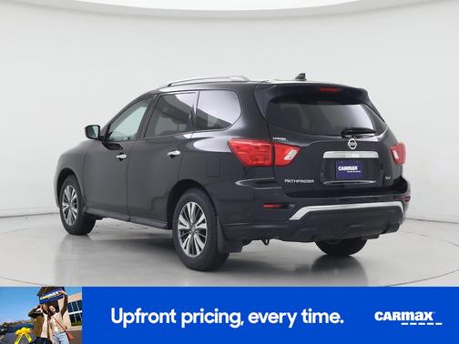 2020 Nissan Pathfinder SV