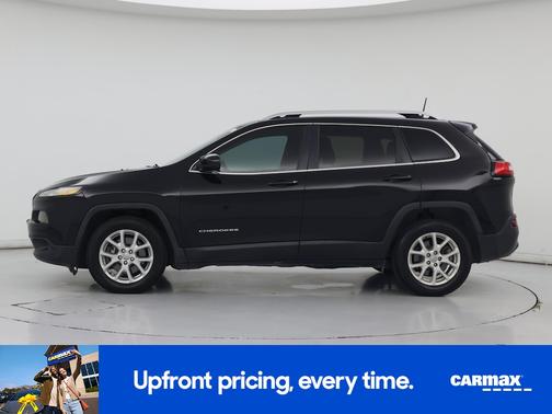 Black 2018 Jeep Cherokee Latitude