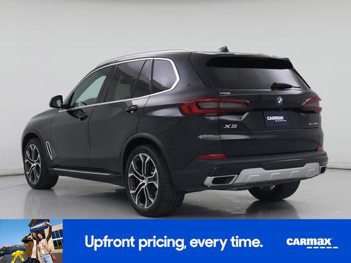 Black 2022 BMW X5 sDrive40i