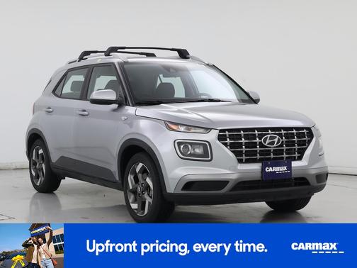 2022 Hyundai VENUE SEL