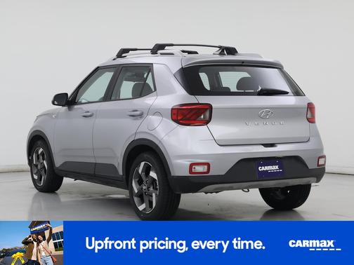 2022 Hyundai VENUE SEL