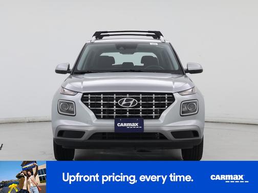 2022 Hyundai VENUE SEL