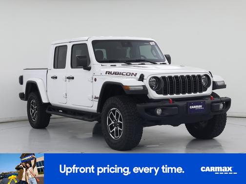 White 2025 Jeep Gladiator Rubicon X