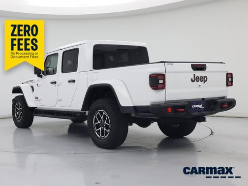 White 2025 Jeep Gladiator Rubicon X