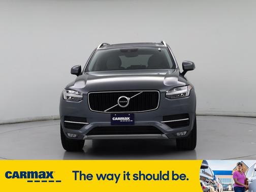 2019 Volvo XC90 T5 Momentum
