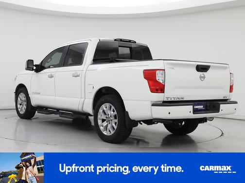 2021 Nissan Titan SV