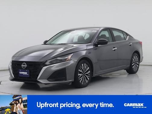 Gray 2025 Nissan Altima SV