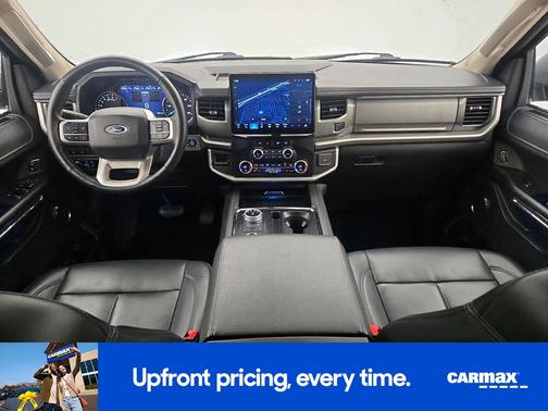 Silver 2024 Ford Expedition XLT