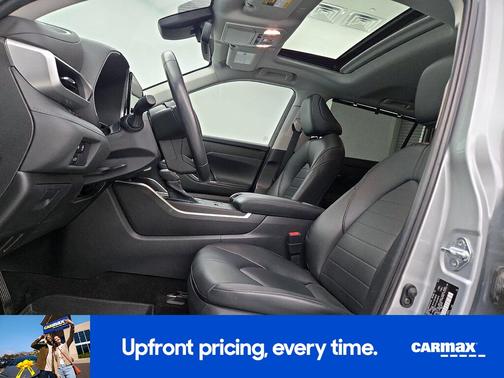 Silver 2023 Toyota Highlander XLE