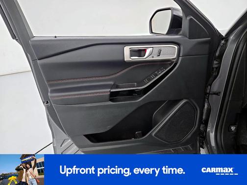 Gray 2024 Ford Explorer ST