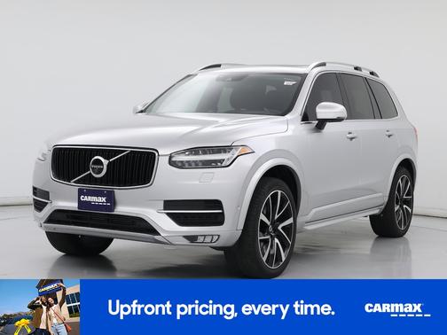 2018 Volvo XC90 T6 Momentum