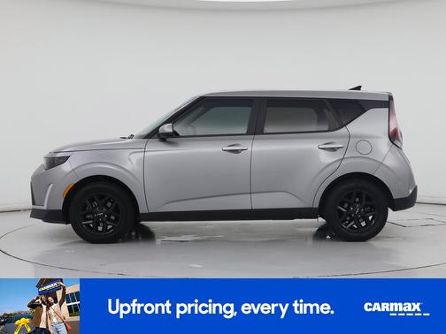 Silver 2024 Kia Soul LX