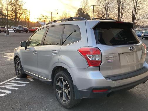 2015 Subaru Forester 2.0XT Touring