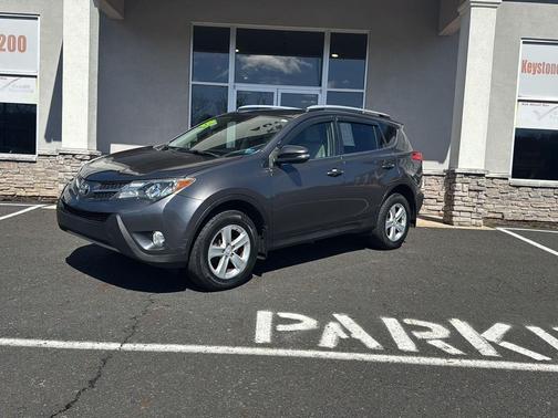 2013 Toyota RAV4 XLE